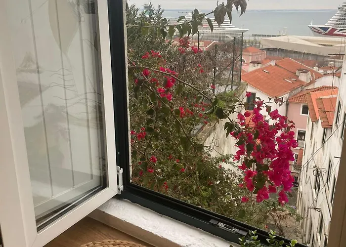 Alfama Authentic Lisboa