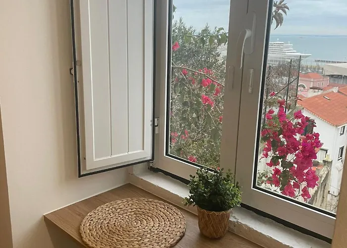 Alfama Authentic Lejlighed *